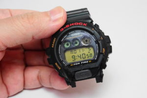 Gショック Dw 6900 購入年後は加水分解してこうなった Watch Mix