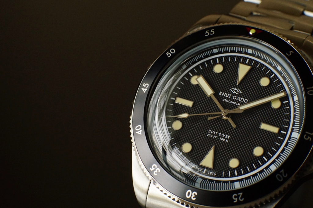 ☆クヌートガッド 目新しい Knut Gadd クロノグラフ☆ 